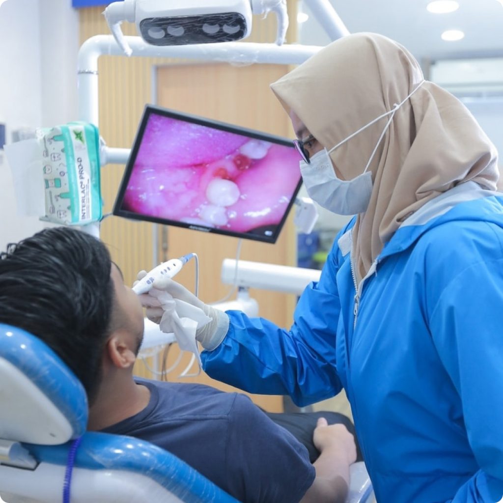 panel klinik gigi